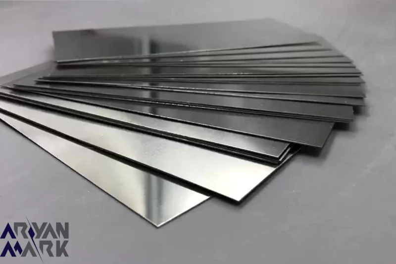 تعدادی ورق استیل